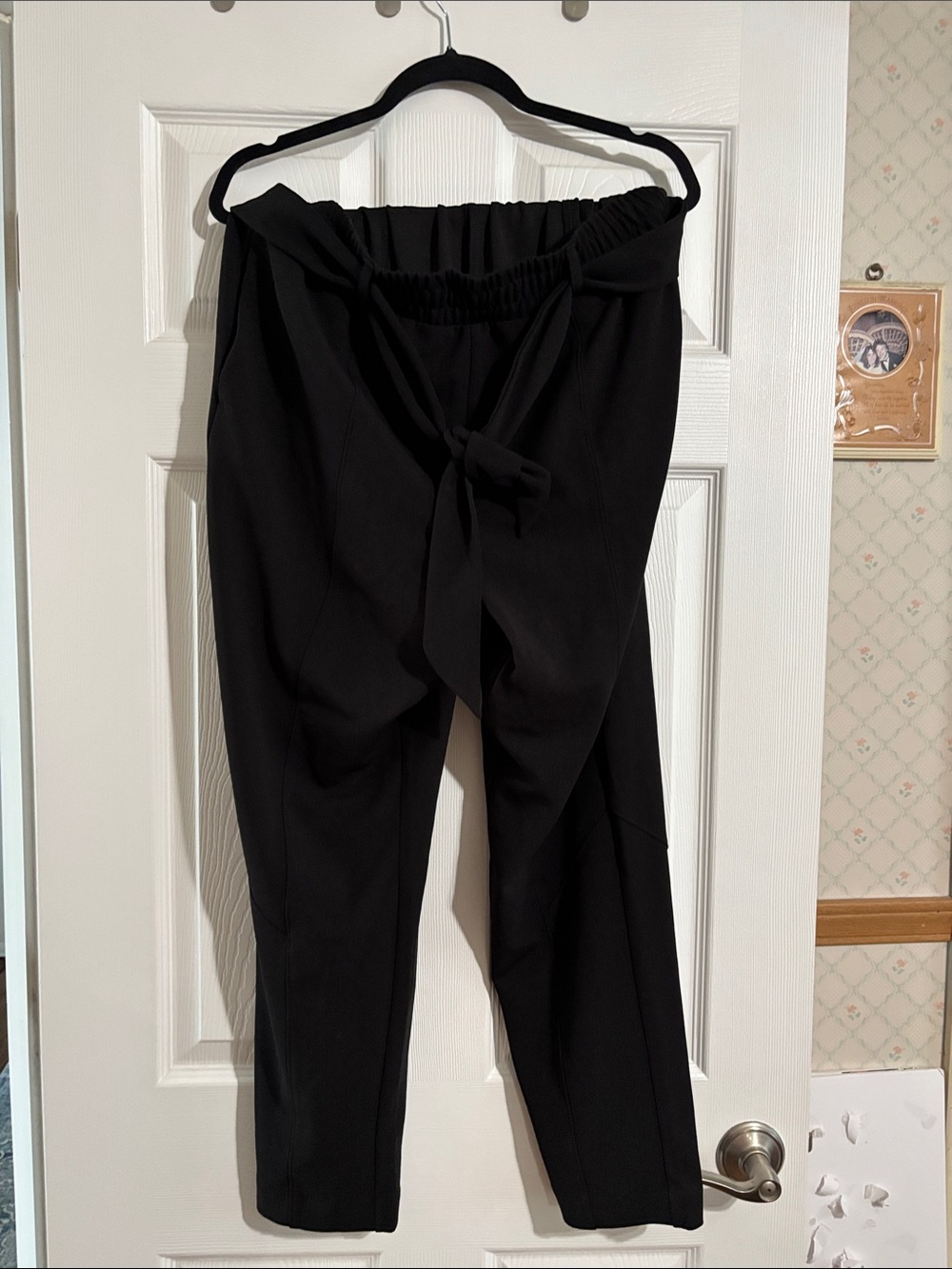 Size 1X One 5 One woman Black High-Waist elastic with sash Tie belt Waist Pants
